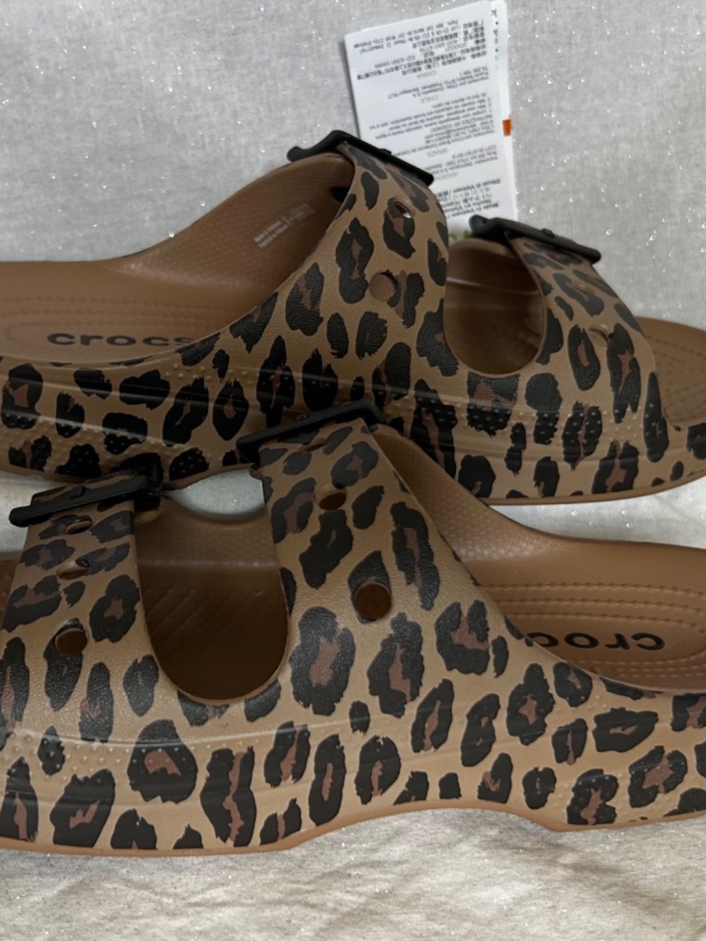 Crocs Leopard Sandals two strap Buckle Brooklyn Low Women Size 7  plusBONUS